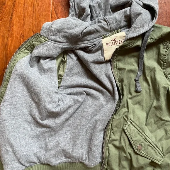 Green hooded Hollister jacket - Picture 4 of 5
